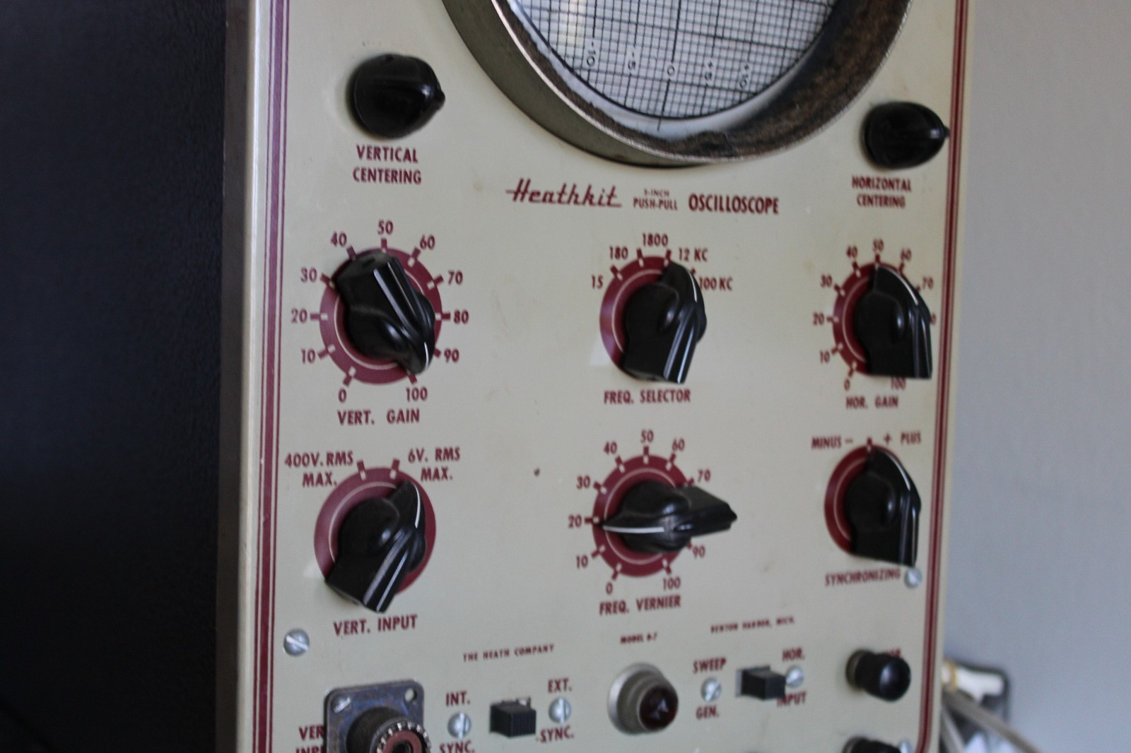 Vintage 1950 Heathkit O-7 Oscilloscope Powers On