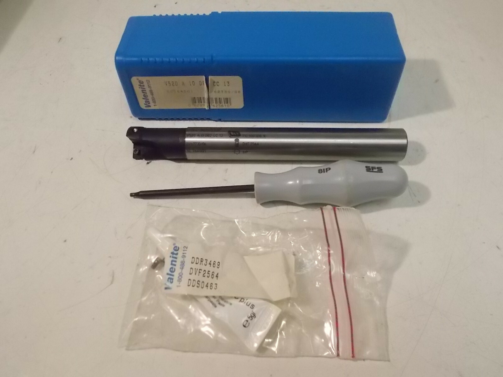 NIB Valenite V520 A10 082 CC 13 Indexable Plunge Mill:  3/4" Dia Shank