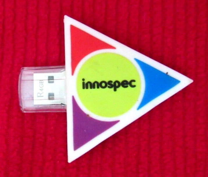 Innospec FlashDrive Triangle Shaped R4GB   NEW