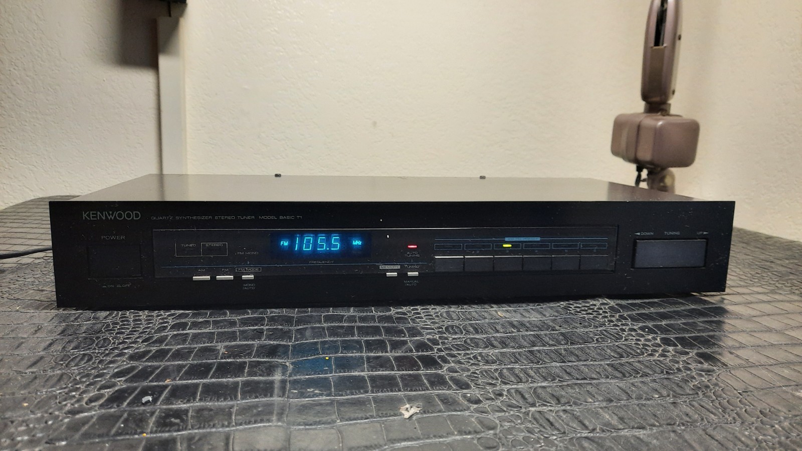 Kenwood Synthesizer Stereo Tuner Basic T1 Quartz Tested & Working