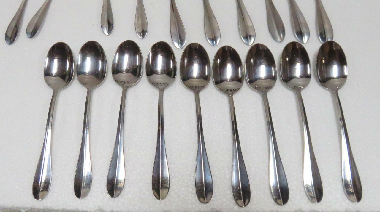 Cambridge Stainless Flatware 28 Piece Lot - Shiny Finish