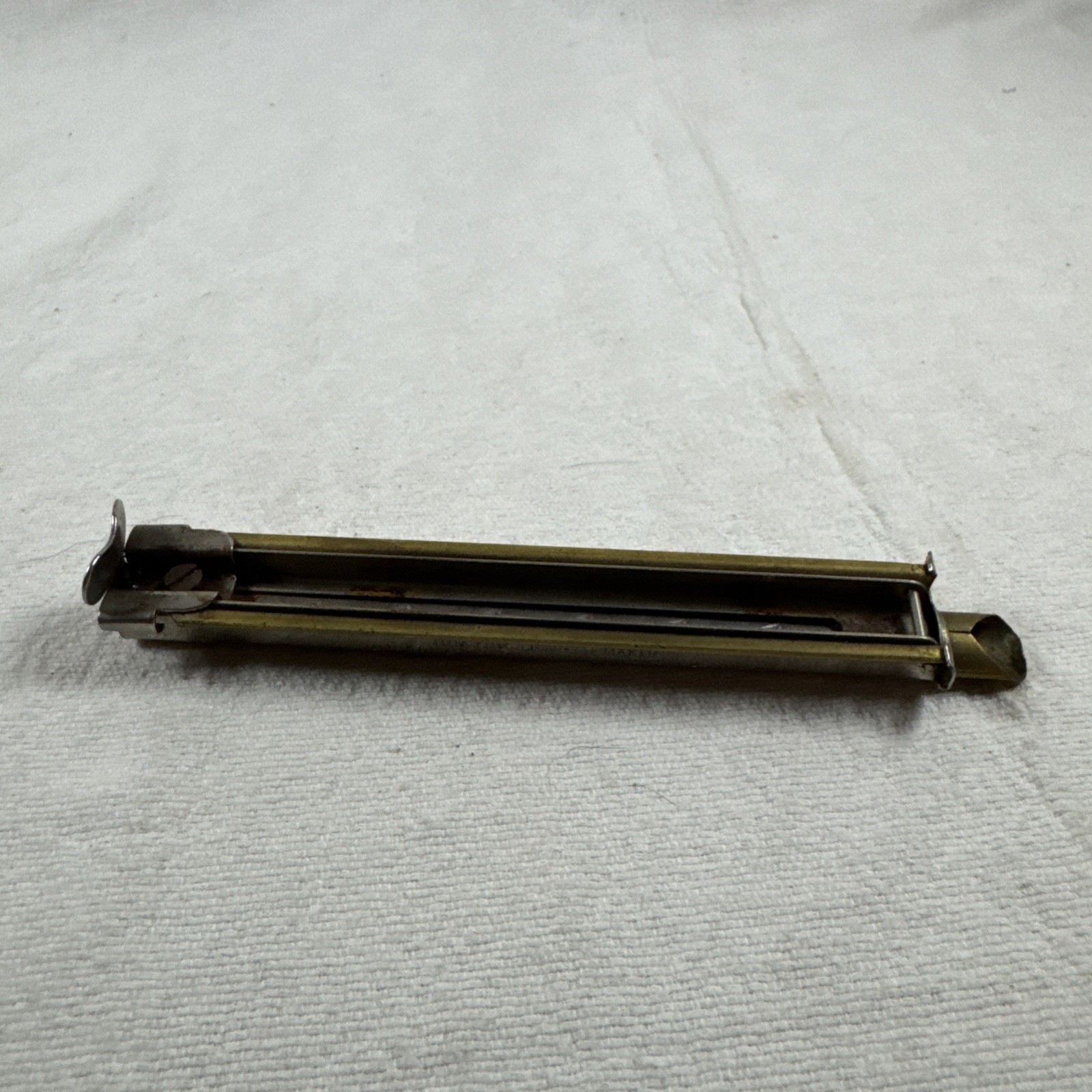 VTG-Antique HIMYAR CIGARETTE MAKER 1919 Axton-Fisher Tobacco Co Louisville KY