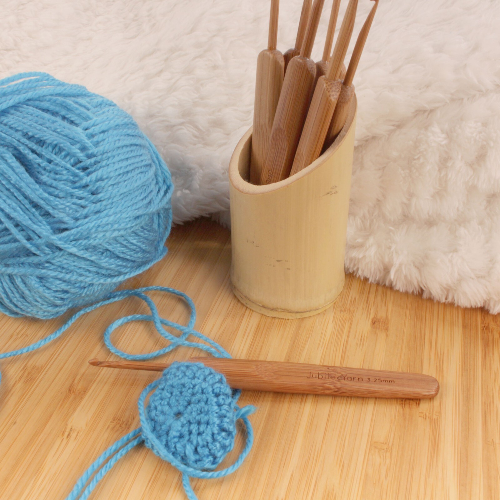 JubileeYarn 15pc Bamboo Crochet Hook Set