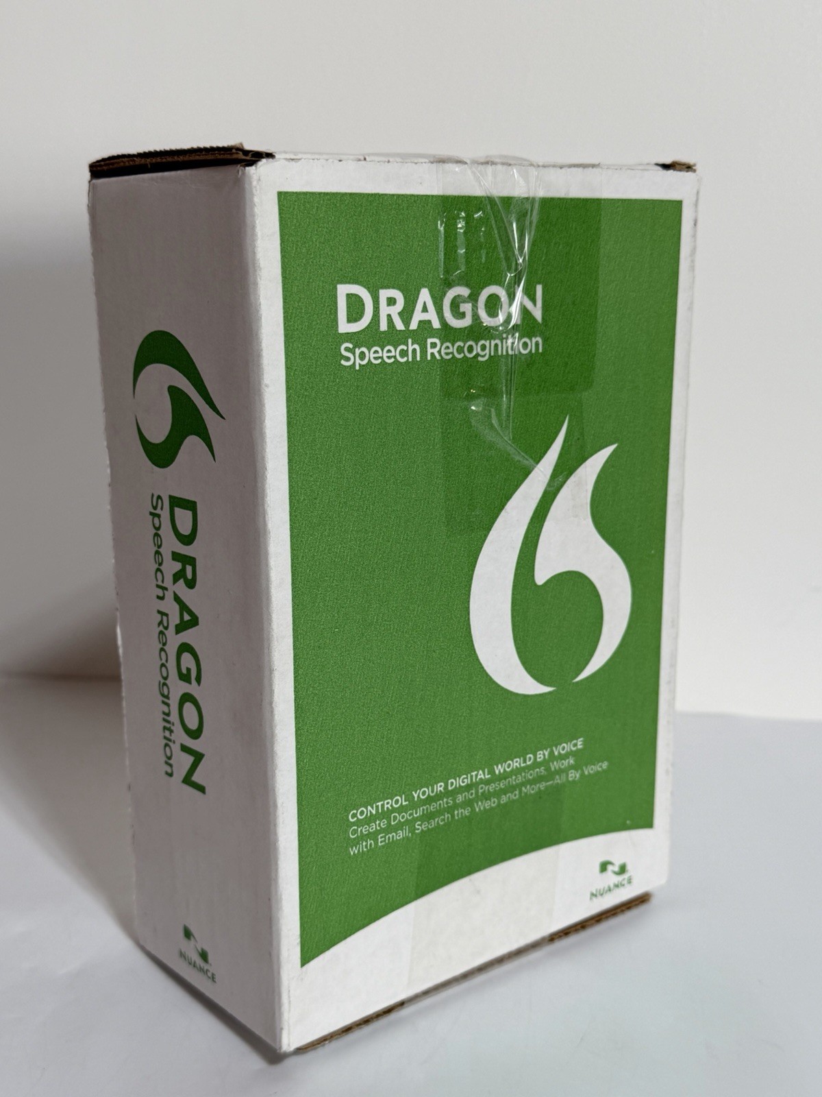 Nuance Dragon NaturallySpeaking Home 13 Speech Recognition Software New