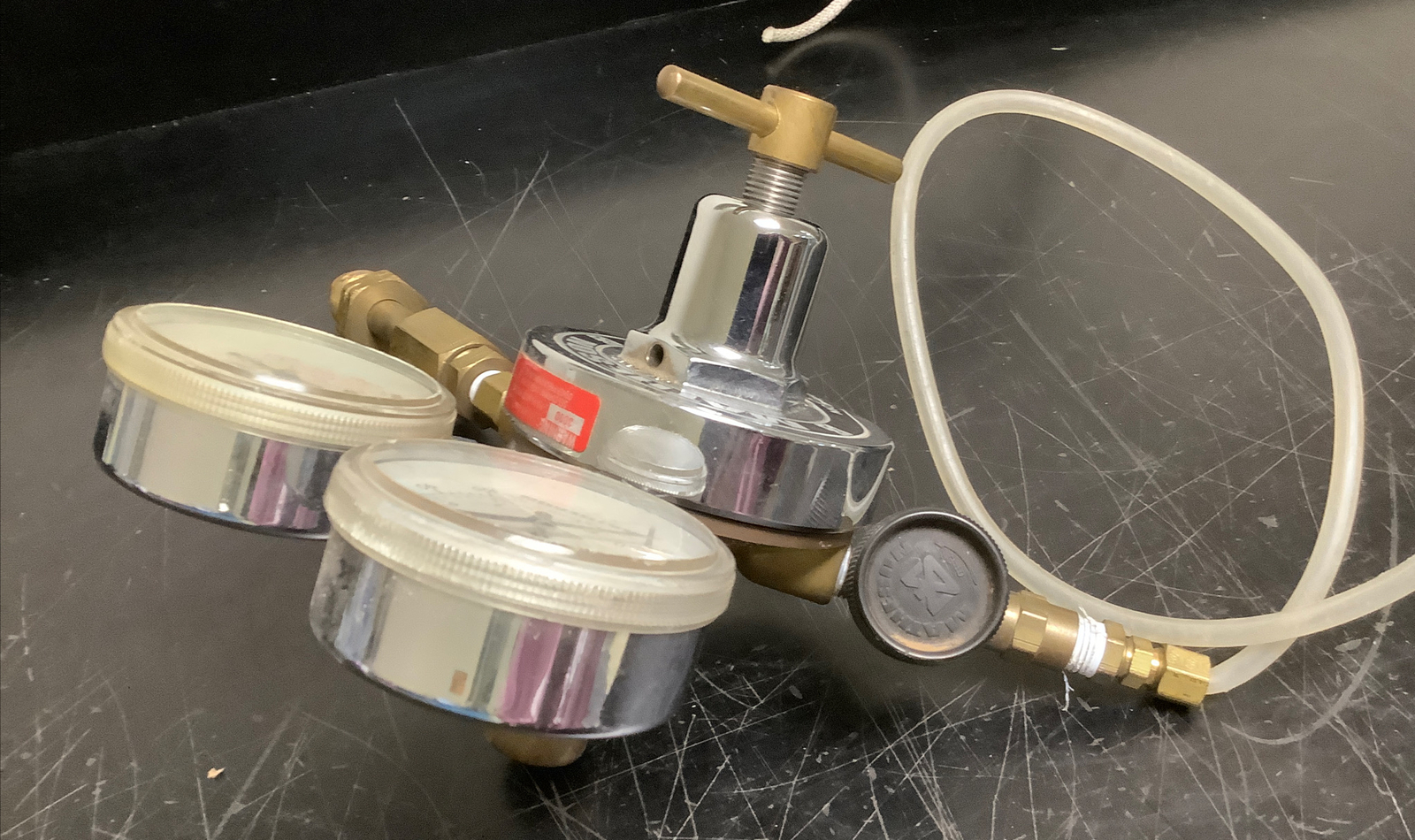 Matheson 8-540 Gas Regulator