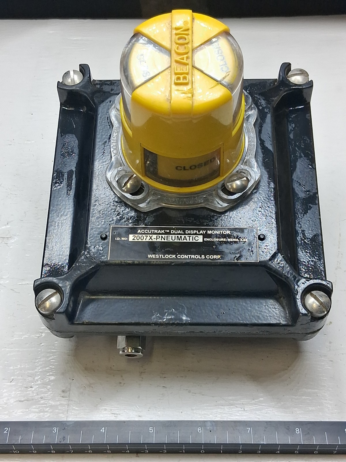 Westlock Controls AccuTrak Rotary Position Monitor 2007x-by-e08 Nos 1 Qty.