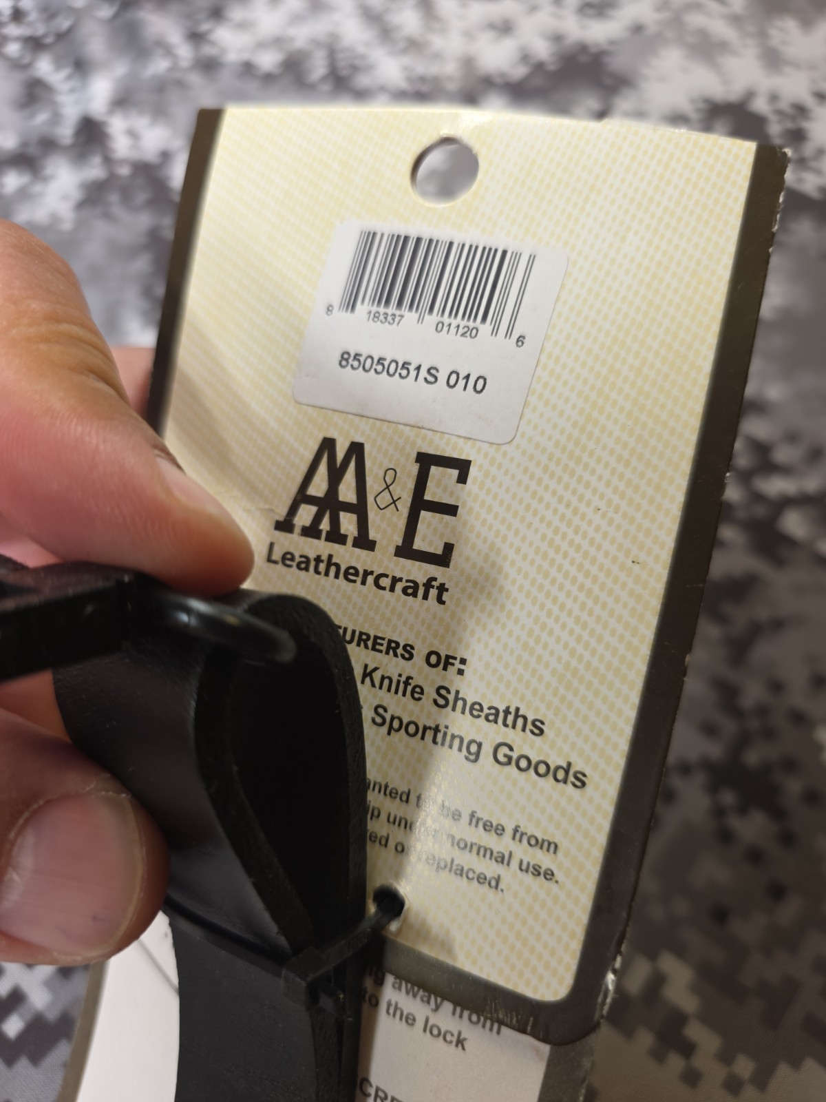AA&E LEATHERCRAFT BLACK LEATHER RIFLE SLING WITH SWIVELS