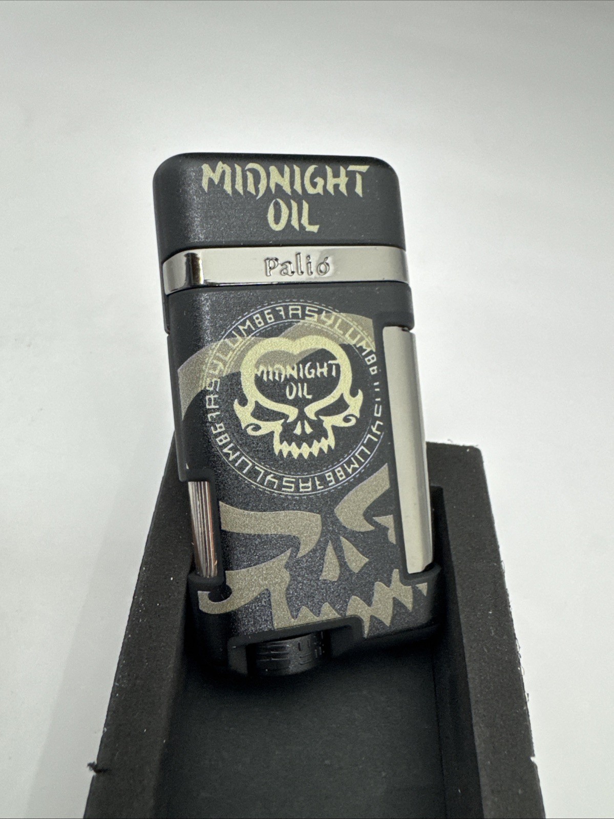 Palio Lazio Angled Single Slim Torch Lighter - Asylum Midnight Oil - New