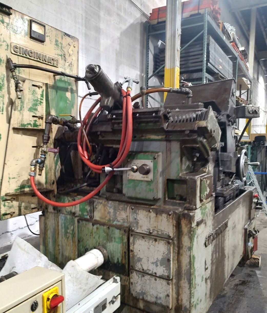 CINCINNATI #220-8 3" CENTERLESS GRINDER - "SEE VIDEO"