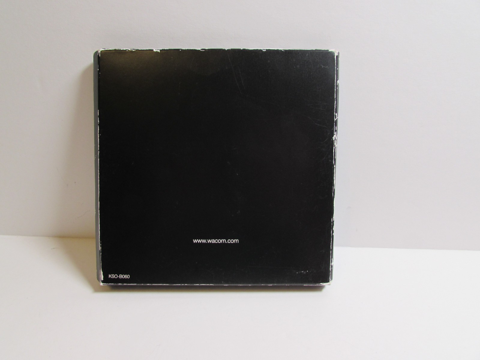 Wacom Intuos Quick Start Guide and Driver Disc set