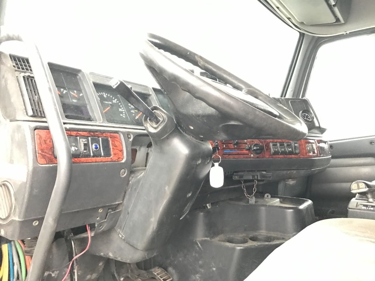 Volvo VNL Steering Column - Used