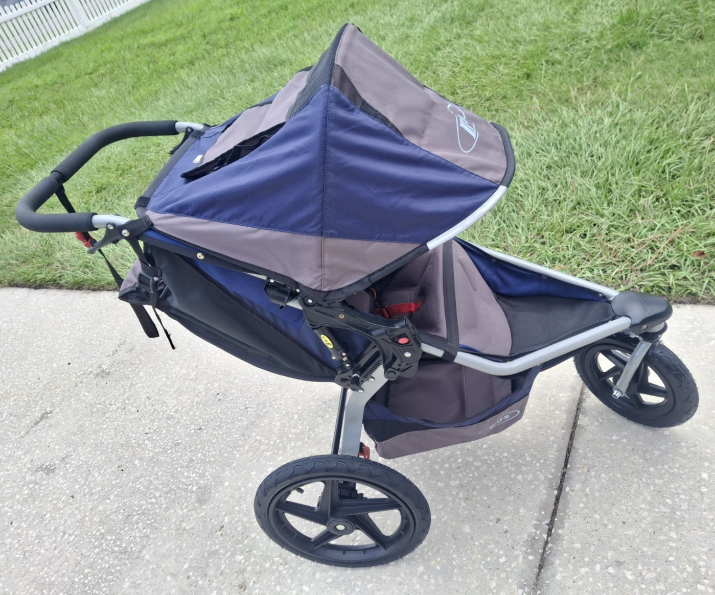 BOB Stroller Revolution SE Running Jogging