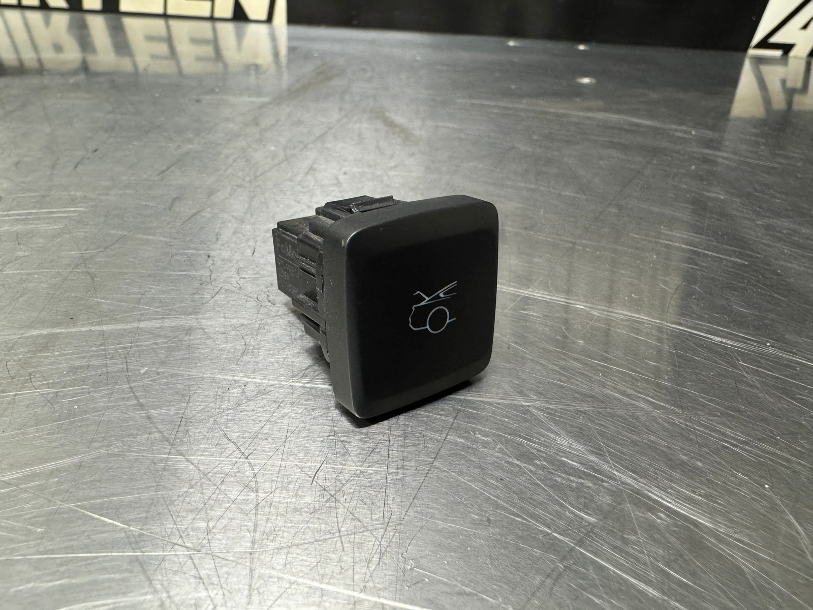 2015-2023 FORD MUSTANG DASH LEFT TRUNK OPEN RELEASE CONTROL SWITCH OEM #k24