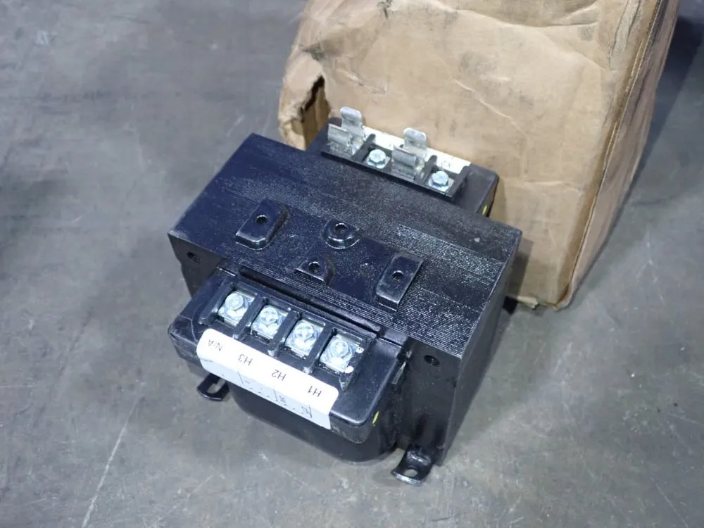 EATON C0300E3A TRANSFORMER 300VA 10210123281