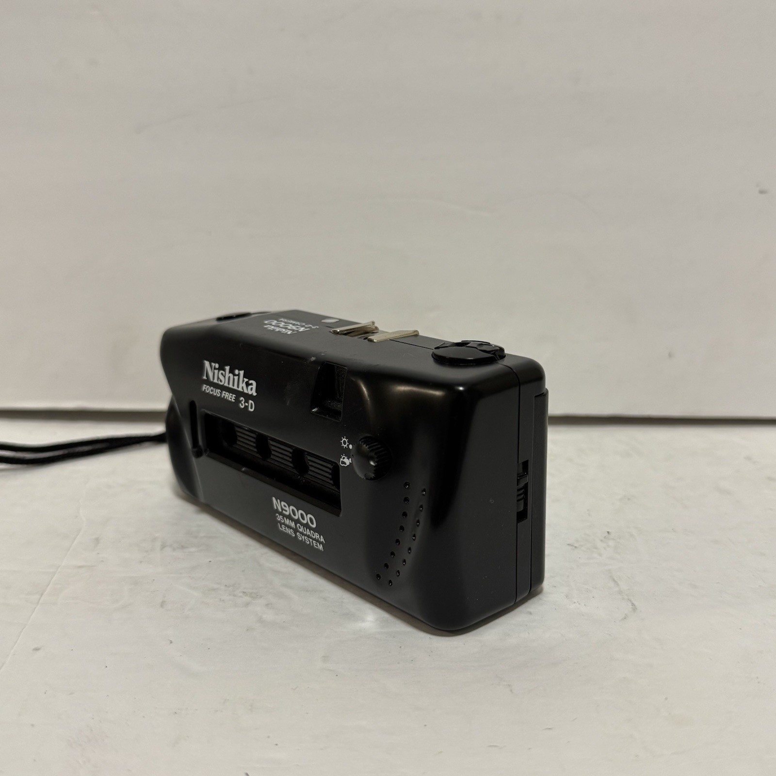 Nishika N9000 3-D Camera w/Quadra Lens System