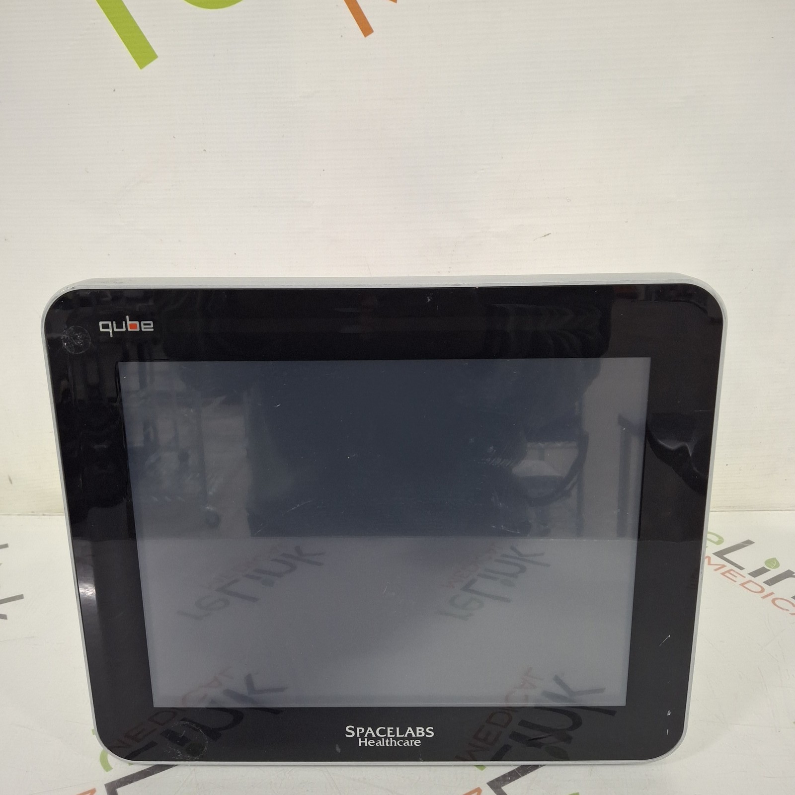 Spacelabs Healthcare 91390 - QUBE Patient Monitor
