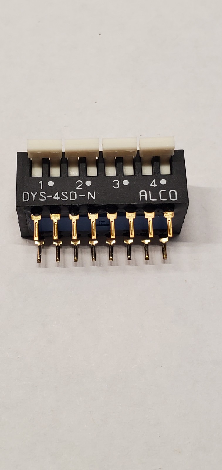 ALCO DYS-4SD/DYS-4SD-N Switch, DIP, 4 Position 16 Pin-NEW UNUSED