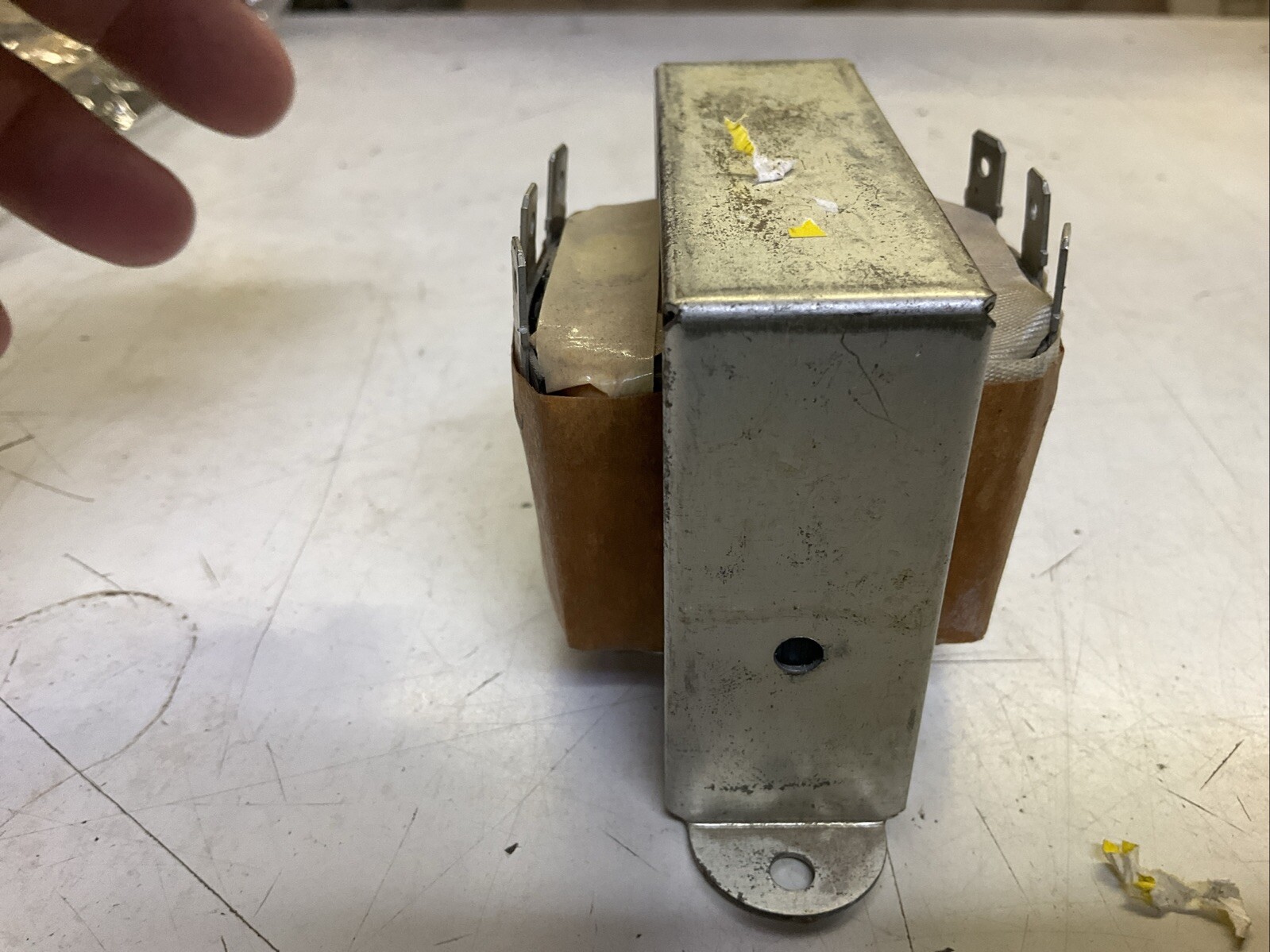 A/C VOLT POWER TRANSFORMER INPUT 115 VOLTS OUTPUT: 5volt 5 Amp Or 24volt 5amps