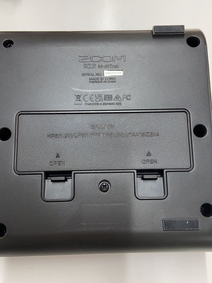 ZOOM Mixer R12 Used