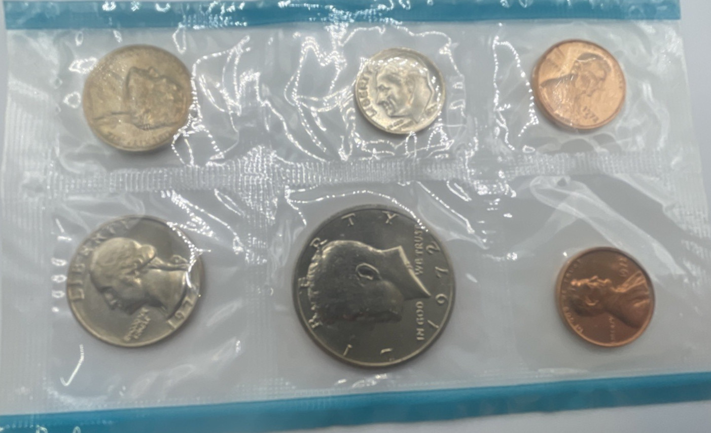 1972 U.S. Mint Uncirculated Coin Set – Mint Cello Packaging