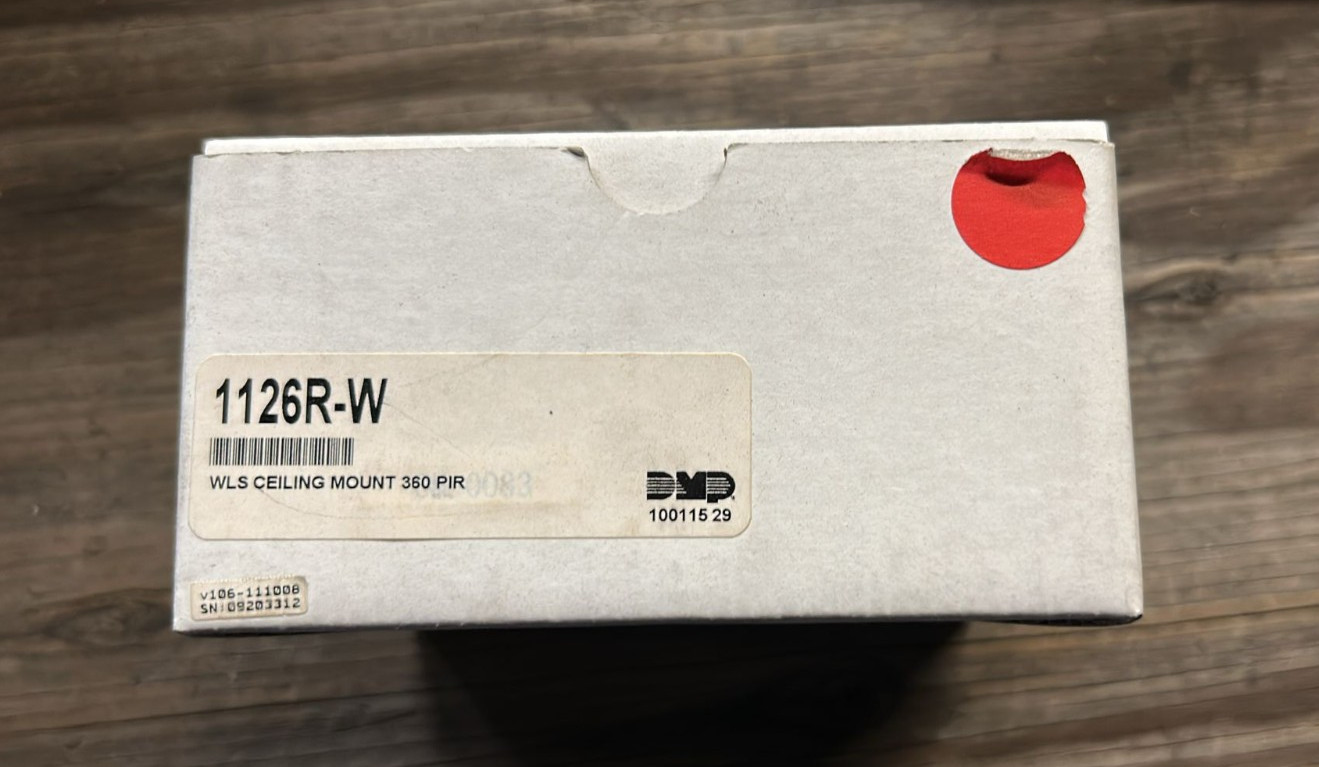 DMP 1126R-W Wireless Ceiling Mount Motion Detector