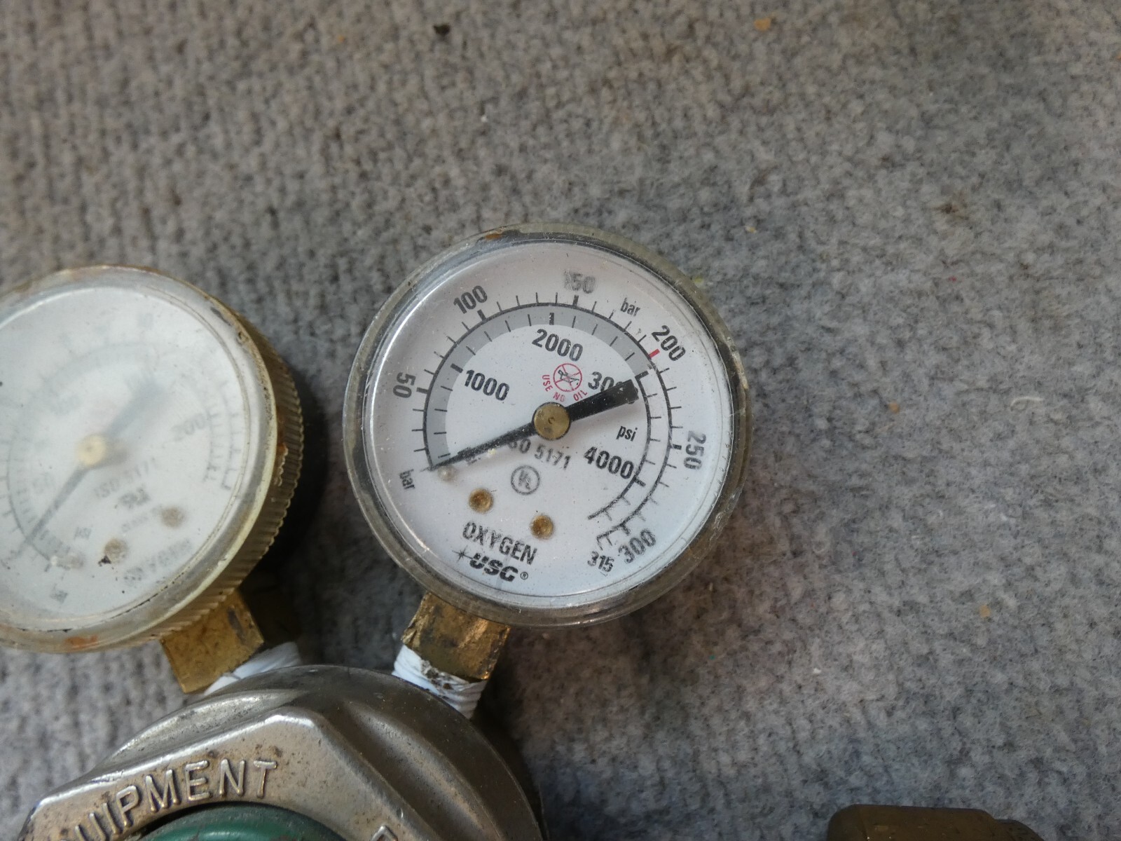 SMITH OXYGEN GAUGE MANIFOLD