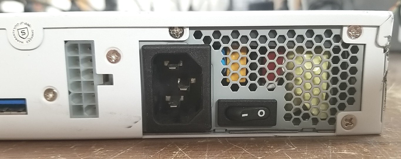 Sophos XG 210 Rev. 3 Firewall Security Appliance. *READ⬇️*