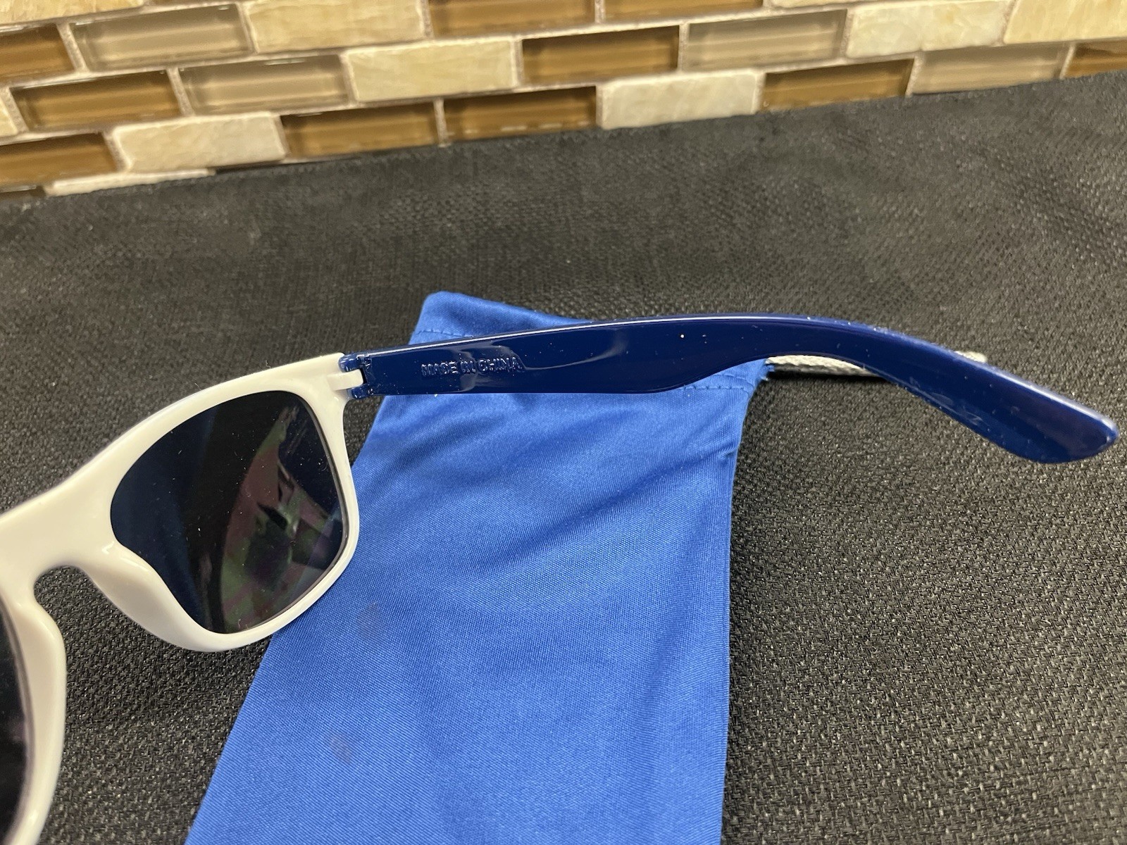 Rare Las Vegas 51’s Minor League Baseball Team Sunglasses w/ Drawstring Bag! NEW