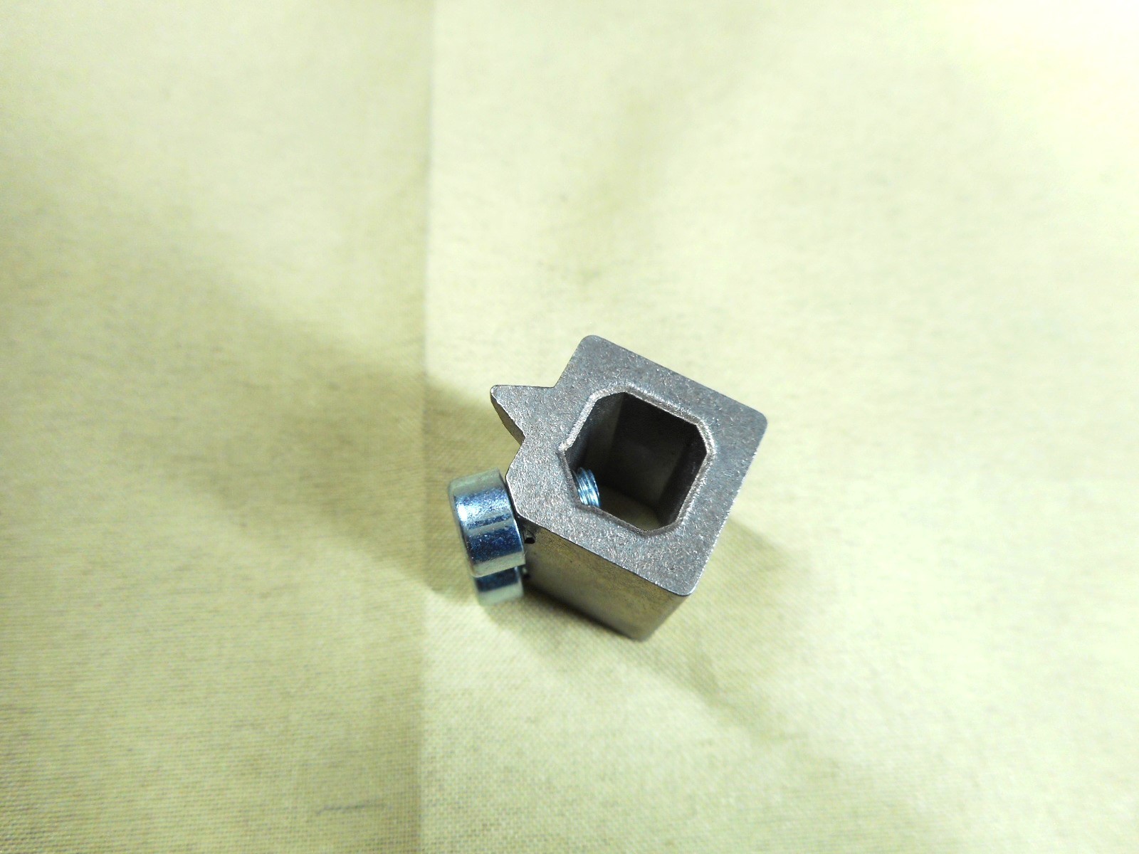 MOELLER NZM1/2-XVAK shaft coupling (NIB)
