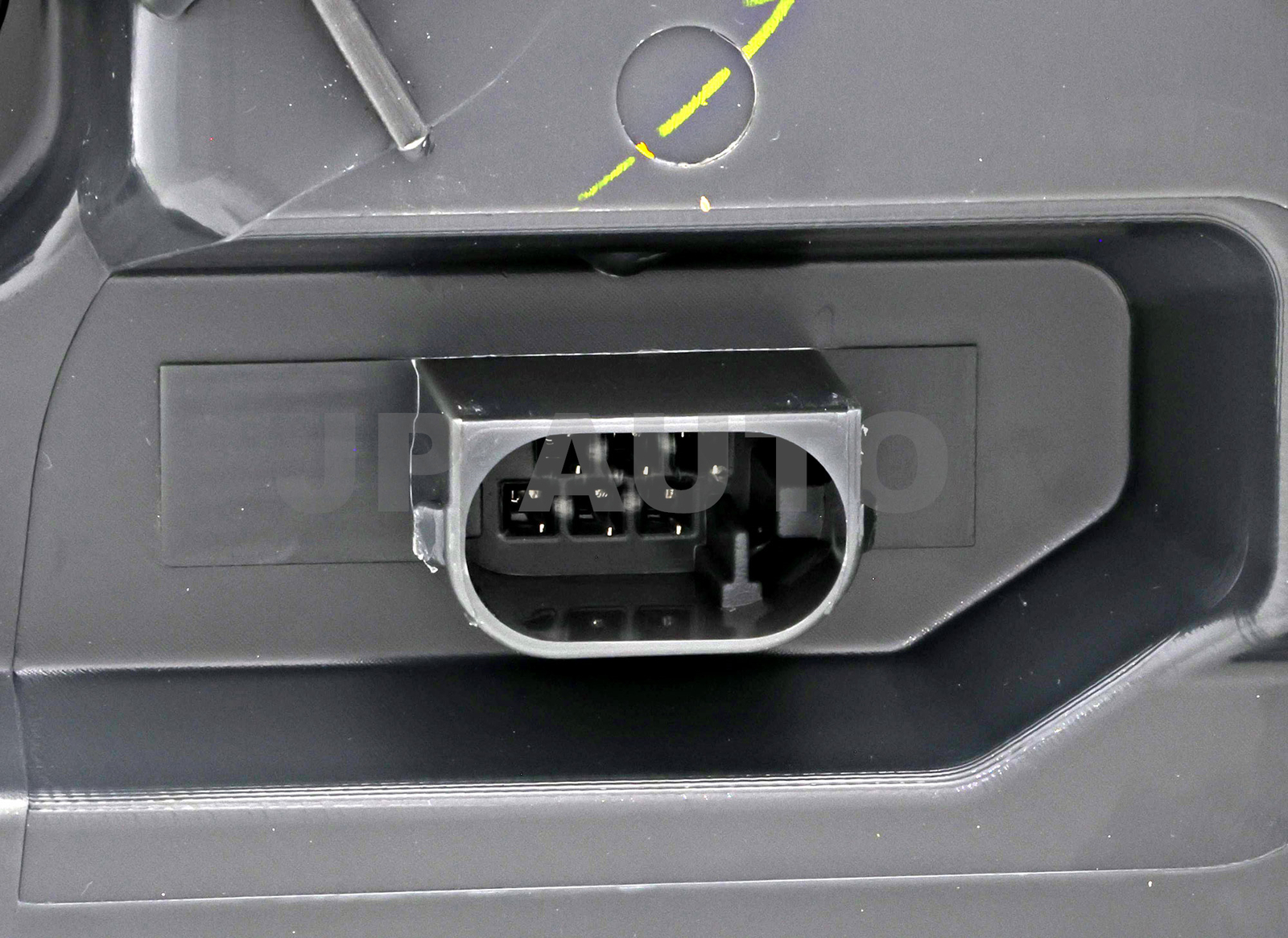 For 2016-2018 Mercedes Benz GLE Tail Light Driver Side