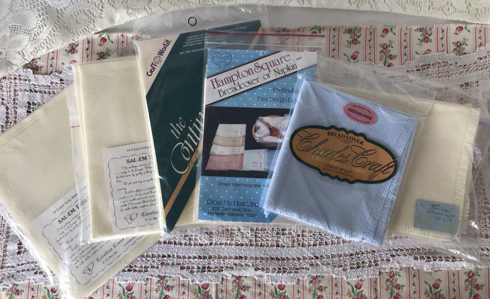 Lot Cross Stitch Fabric Unused Table Linens Placemats Bread Covers Bell Pull