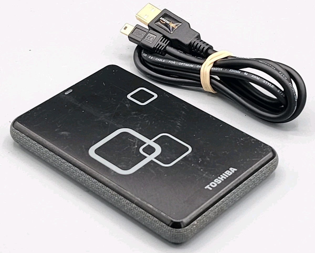 Toshiba Canvio 320GB USB 3.0 External Hard Drive E310490 593400-E w Power Cord