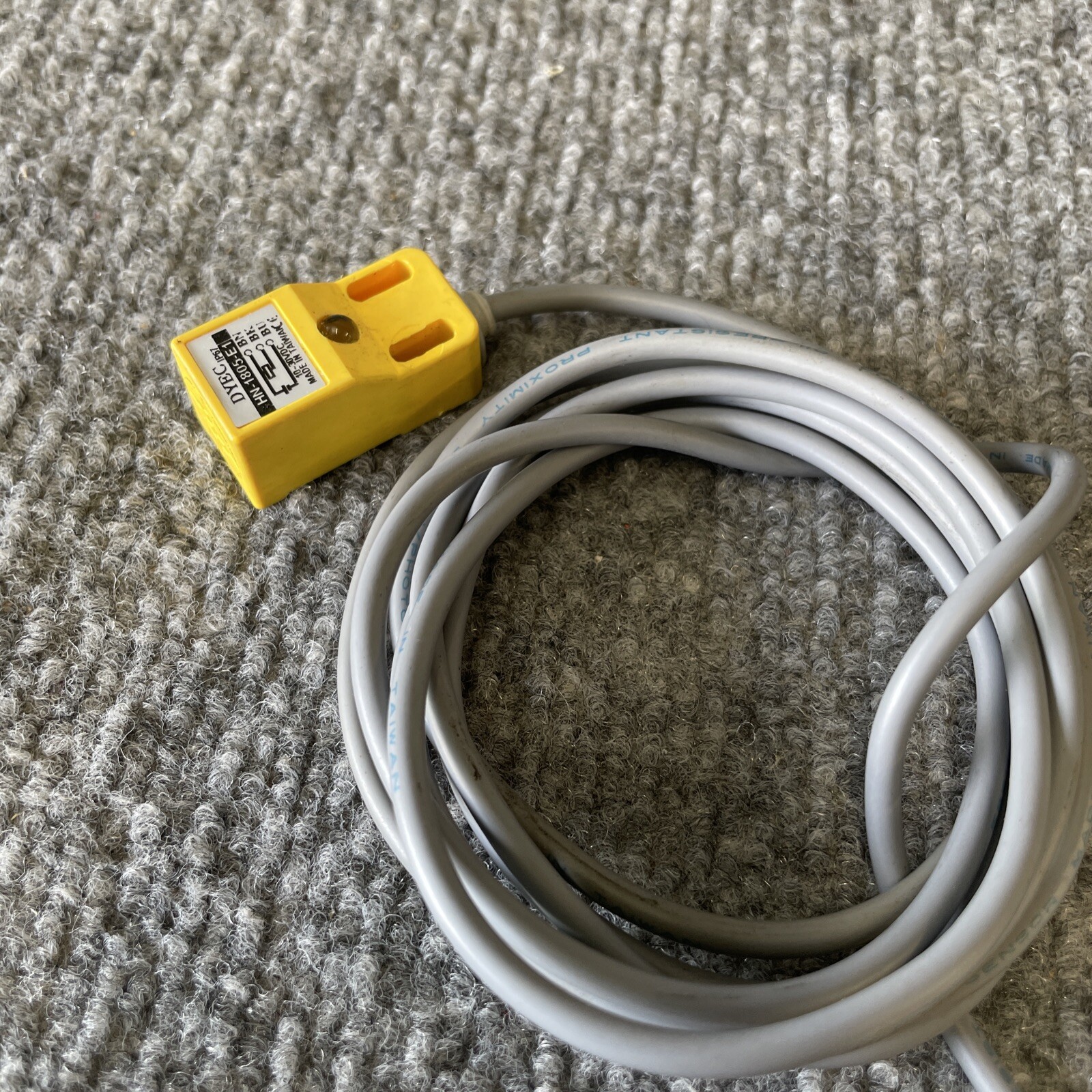 Dyec HN-1805-E1 General Proximity Switch Used