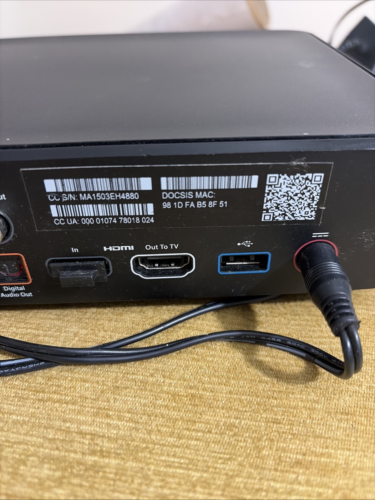 Xfinity Cable Box, model XG2v2-S. With Power Supply