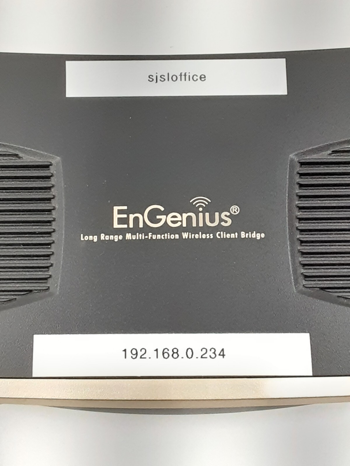 EnGenius ECB350 Wireless-N 300 Mbps Access Point Long Range Gigabit - READ!