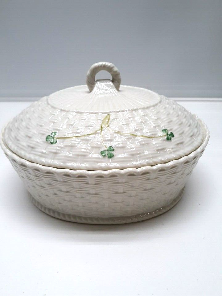Belleek Shamrock Oval Covered Dish, Porcelain