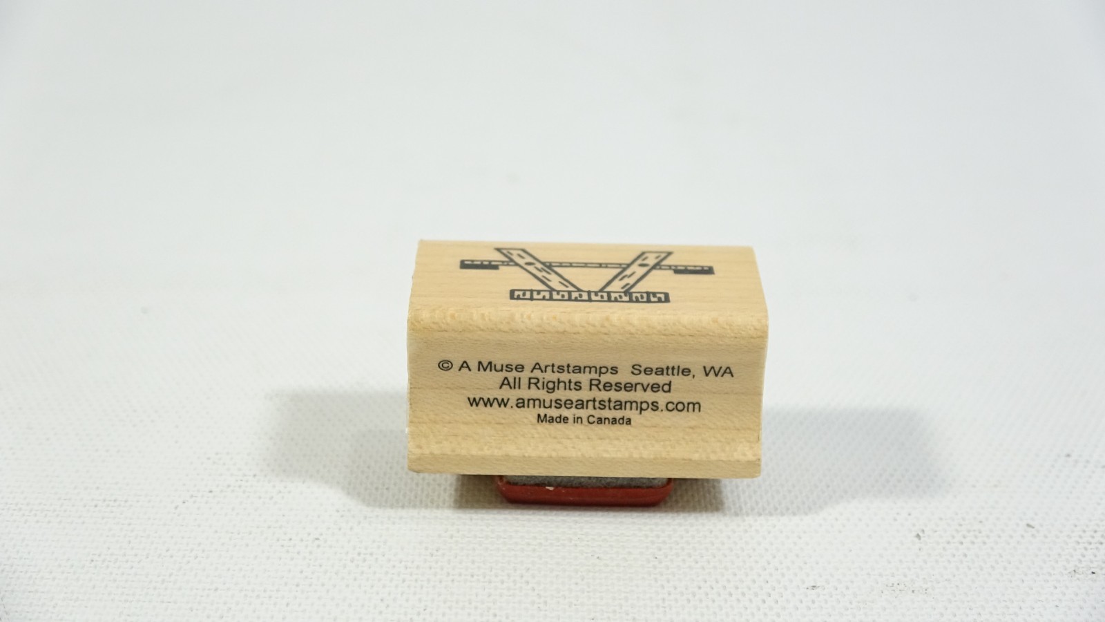 A Muse Picnic Wood Table Rubber Stamp 2-7124C