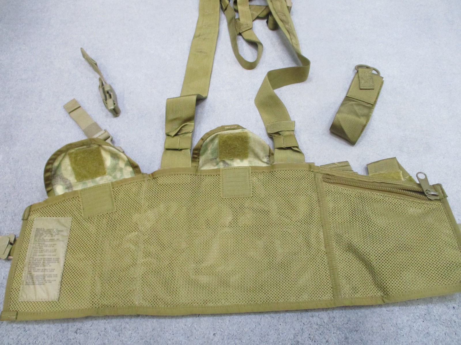 MULTICAM USGI TACTICAL ASSAULT PANEL TAP CHEST RIG MOLLE VEST SHOULDER HARNESS