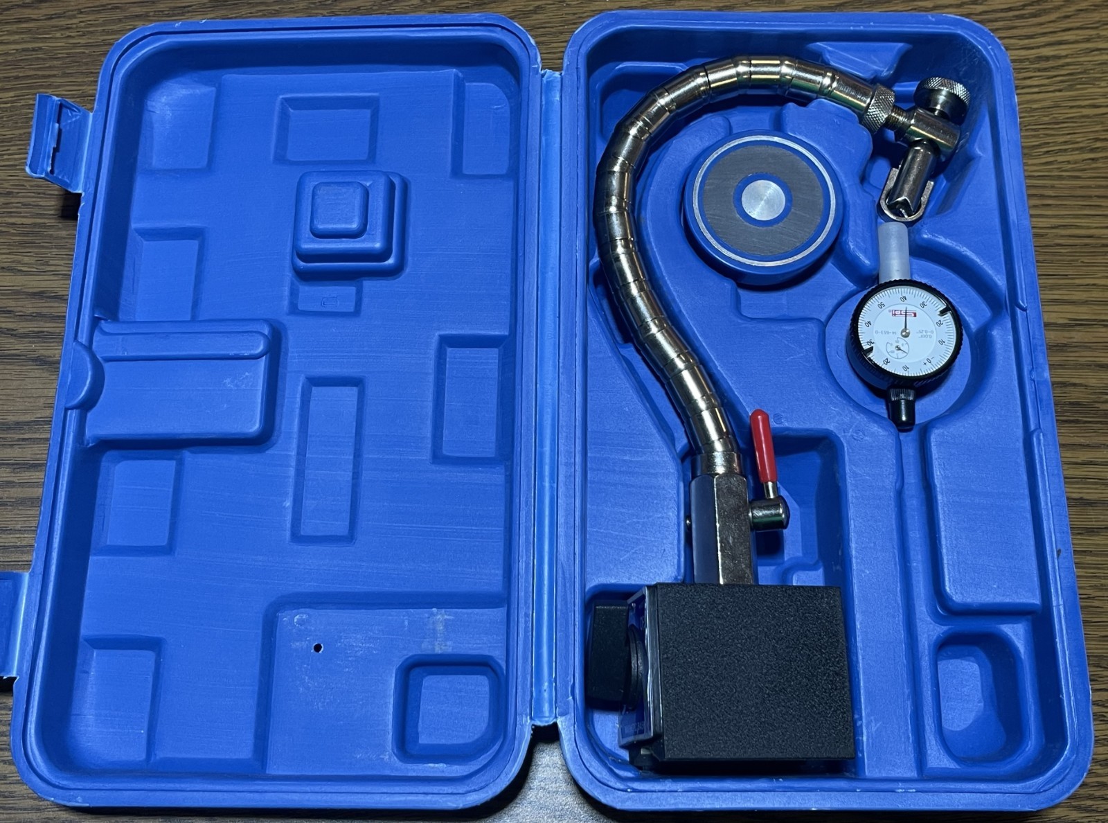 Fowler 52-585-500-0, Dial Indicator & Base Kit