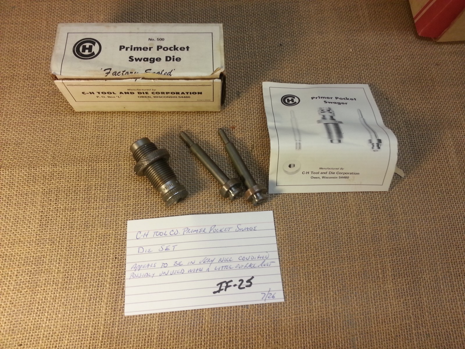 C-H Tool Co. Primer Pocket Swage Die Set Very  Nice Condition