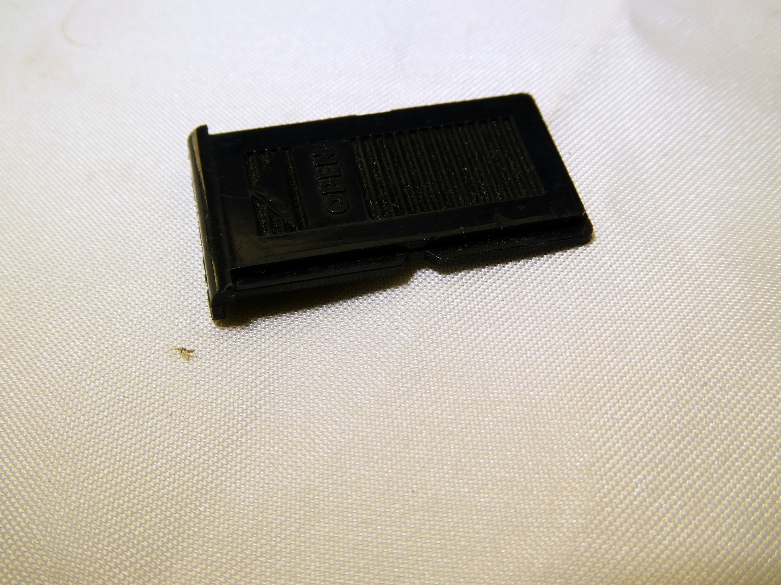 Flash Battery Door Cap for "Open"