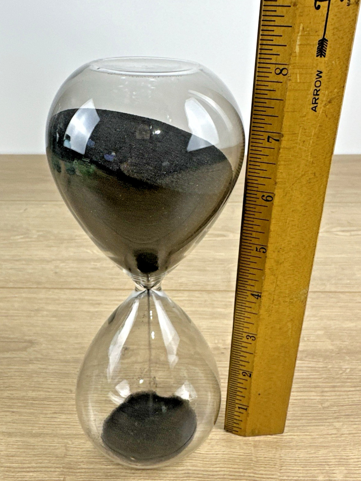 Vintage Style 8” Hourglass Sand Timer – Decorative Desk or Home Accent