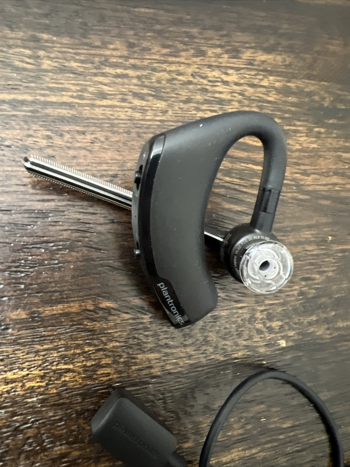 Poly - Voyager Legend Wireless Noise Cancelling Bluetooth Headset Plantronics