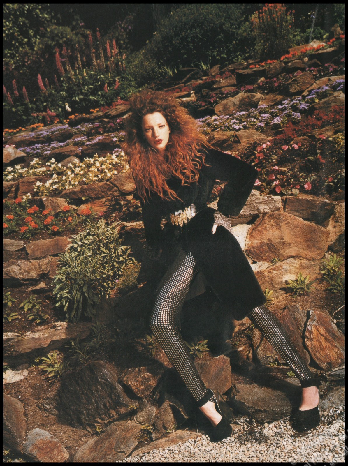 High Heels Magazine Print Ad Women Fashion Long Legs shoes 2006-12B