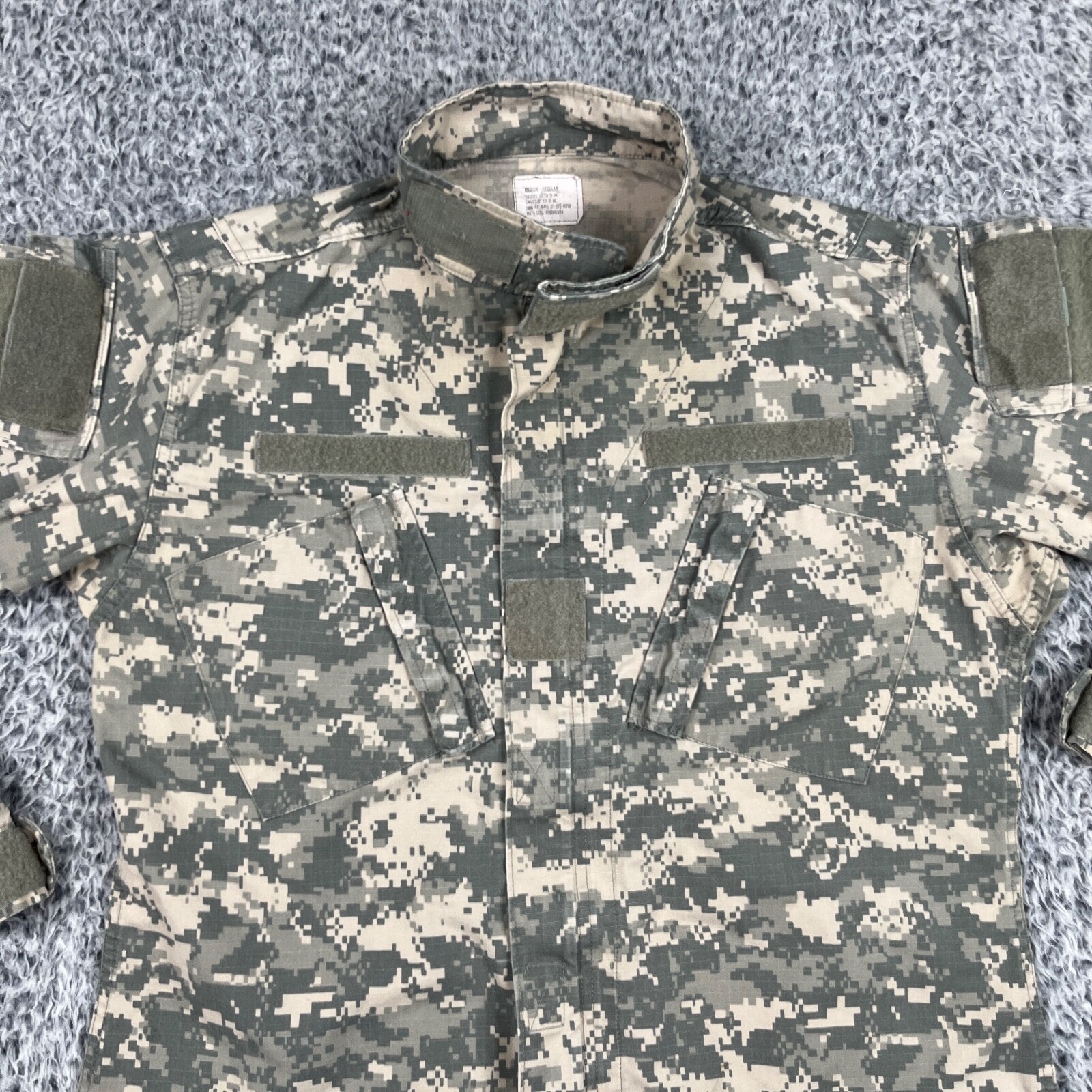 US Army Combat Uniform Coat Mens Medium Digital Camouflage Ripstop Cargo Jacket