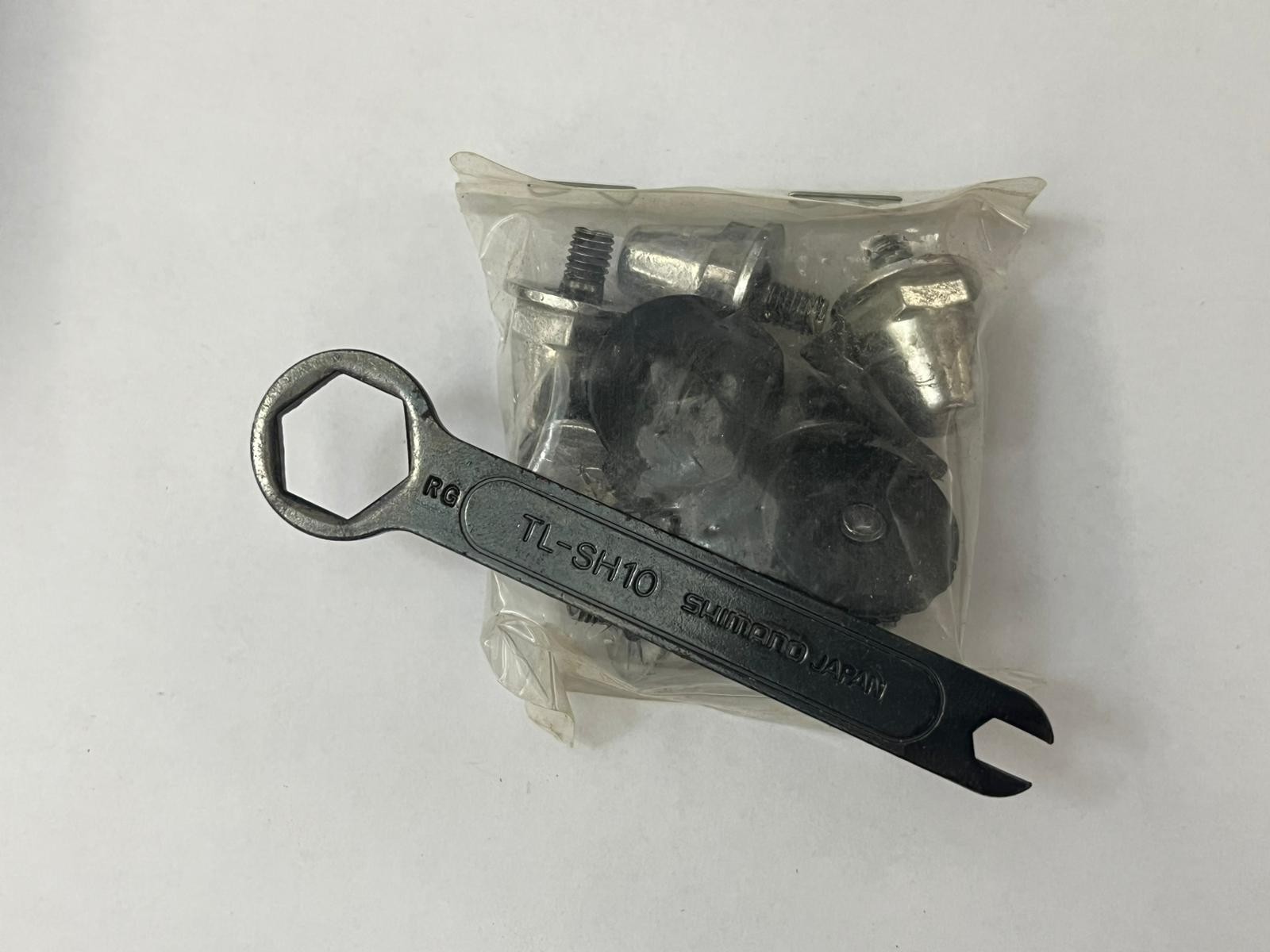 Shimano Spd Shoe Spikes Code No：2-4z410010 2-Pcs