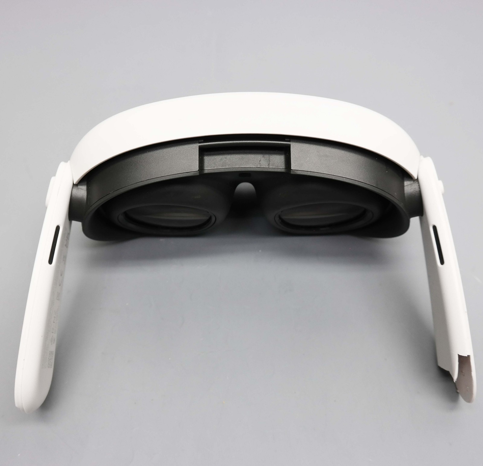 Meta Quest 3 128GB VR Headset Only READ