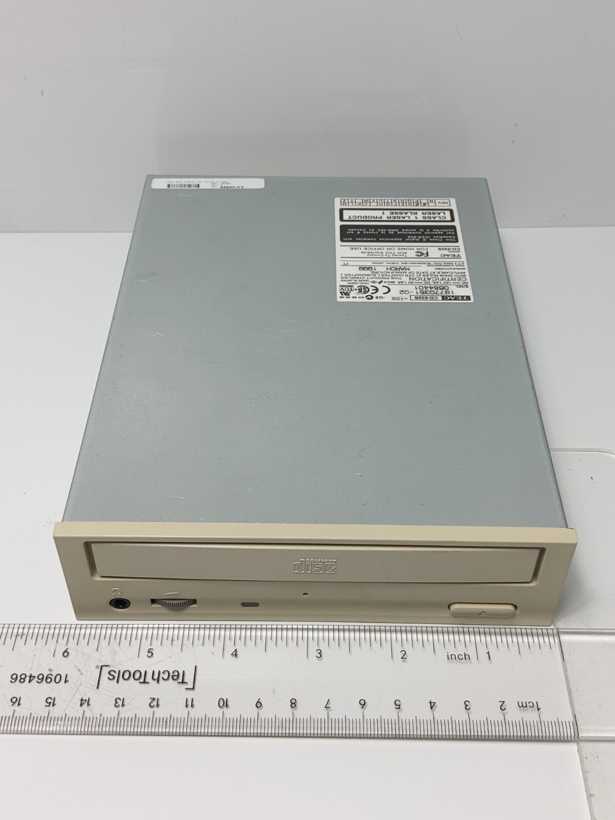 TEAC MODEL CD-532S (USED NOT TESTED)