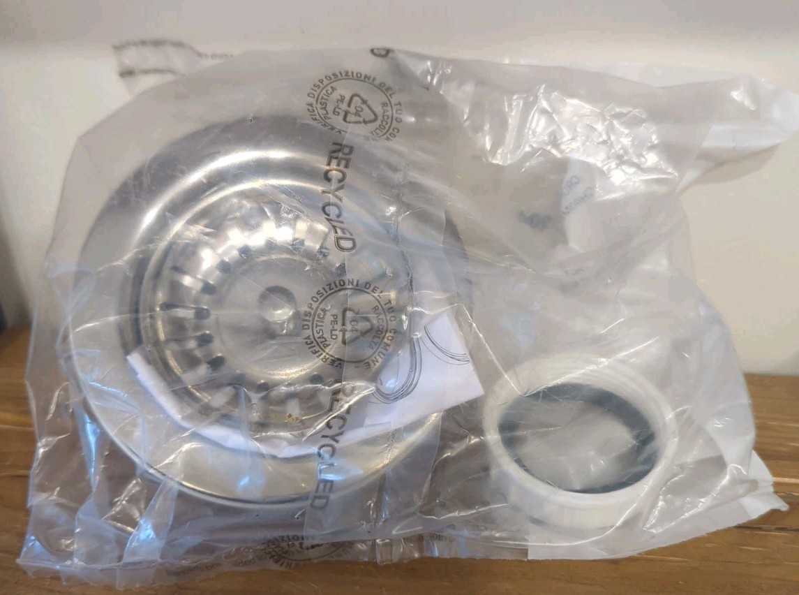 American Standard / DXV 7301839-200 Strainer and Drain Assembly in Chrome Italy