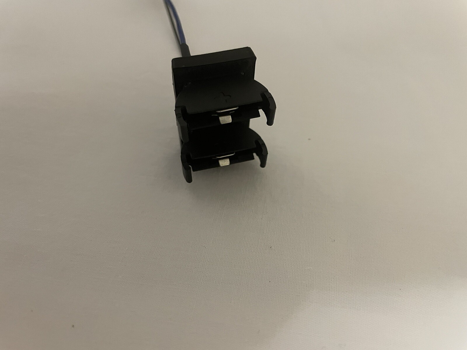 6V Output Battery Holder with ON/OFF Switch for Small Portable/Wearable Projects